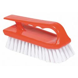 CURVED BLOCK PLASTIC BRUSH W/HANDLE